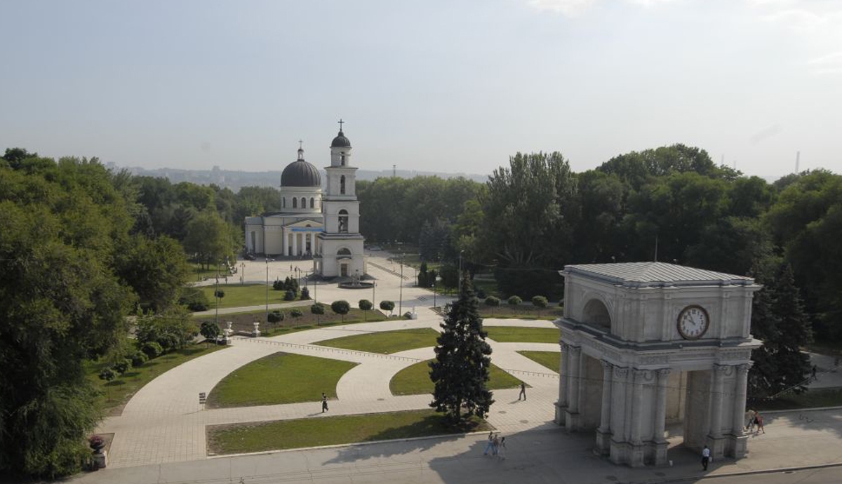 Площадь Великого национального собрания Кишинев