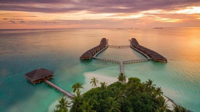 Rezervă Medhufushi Island Resort, Male, Maldive, cu Voiaj International și planifică-ți sejurul într-un mod simplu și organizat.