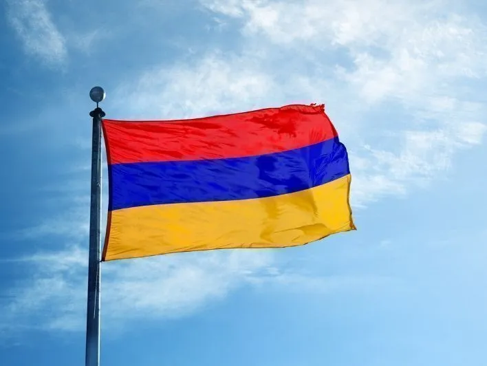 Тур по Армении с посещением Нораванк, Арени и Дилижан, горные пейзажи, местные винодельни и аутентичные впечатления